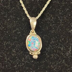 Elegant Silver Necklace with Multicolor Opal Pendant